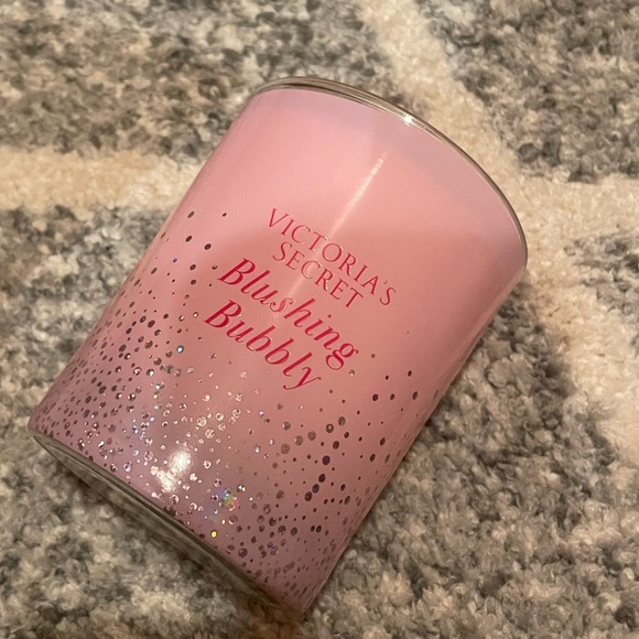 NWT Victoria secret candle blushing bubbly - Picture 7 of 11